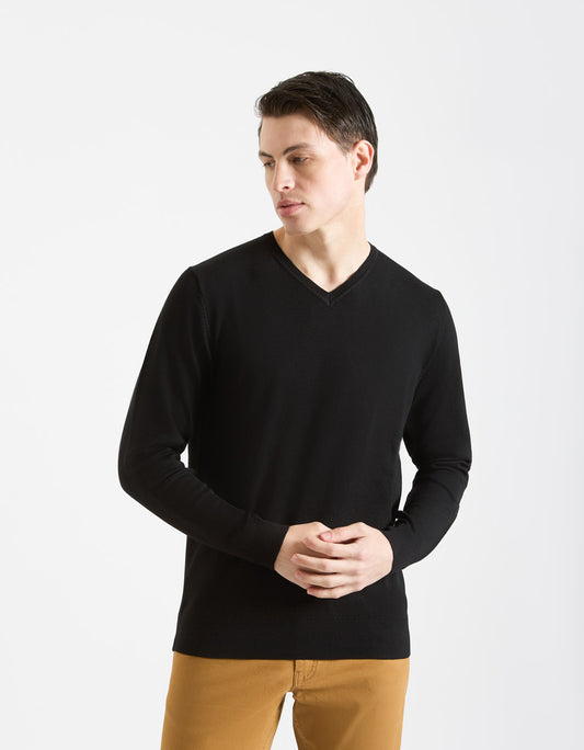 V-neck sweater