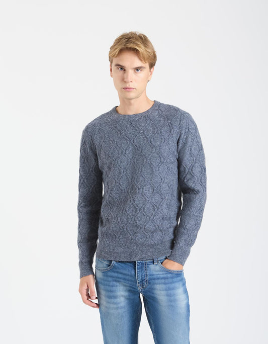 Turtle neck sweater