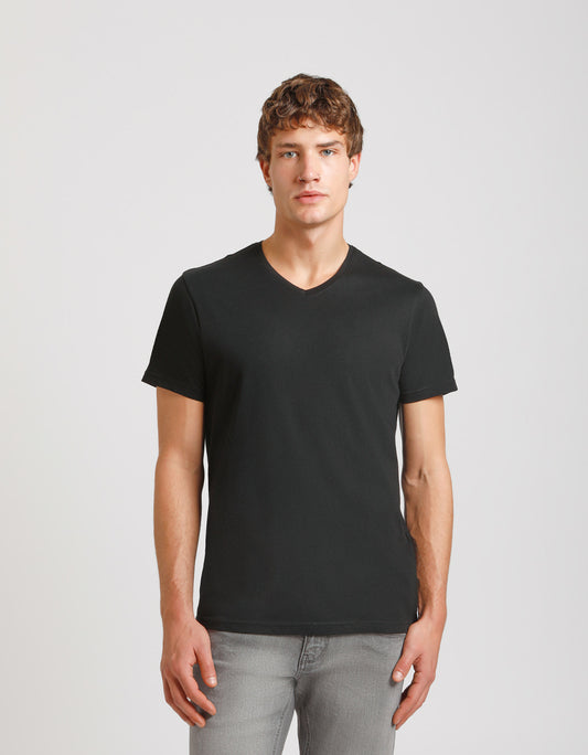 V-neck T-shirt