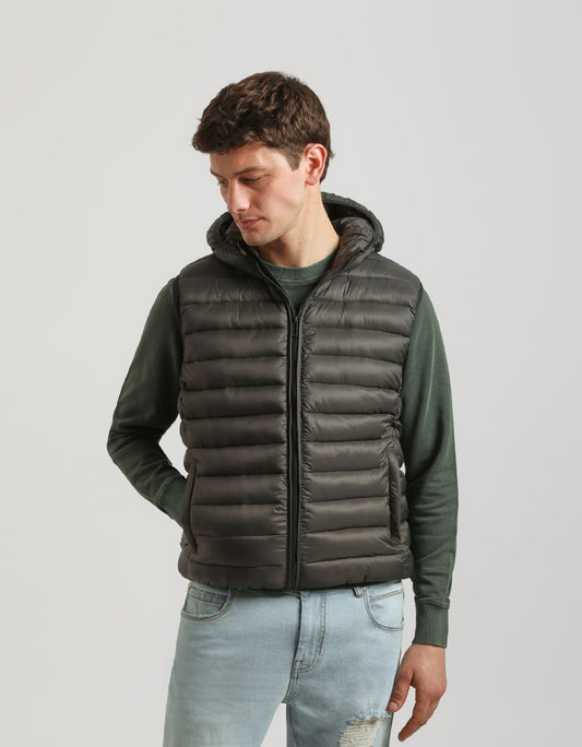 Hooded padded sleeve