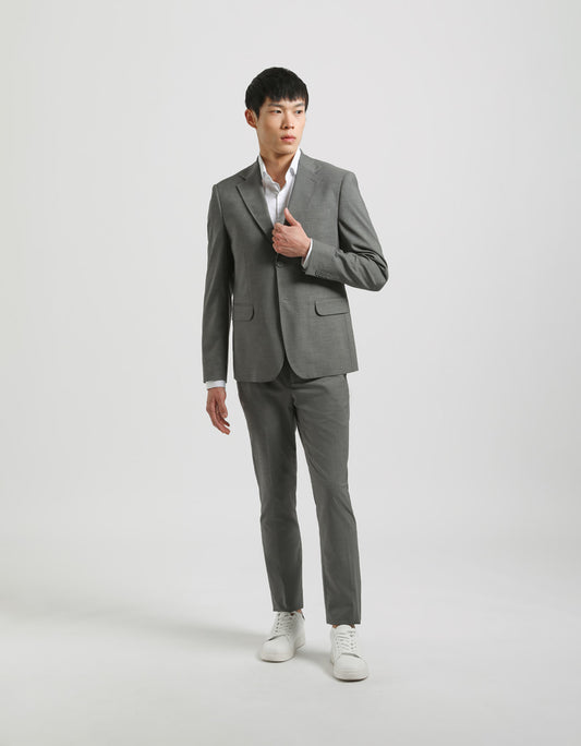 Solid color suit