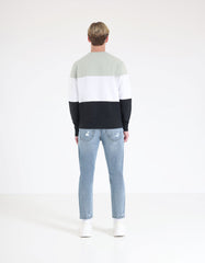Ripped slim fit jeans