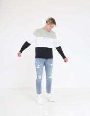 Ripped slim fit jeans