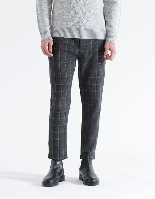 Pantaloni chino con fantasia a quadri