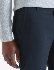 Pantaloni chino microfantasia