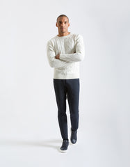Maglia girocollo con treccia