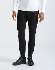 Pantaloni cargo con elastico alle caviglie