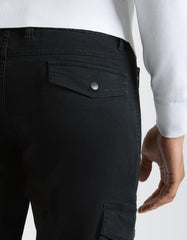 Pantaloni cargo con elastico alle caviglie