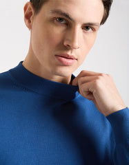 Viscose turtleneck