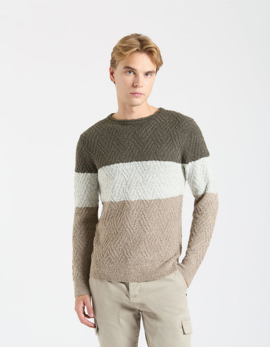 Pullover con struttura a rilievo