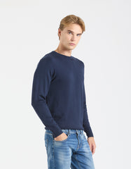 Viscose crew neck sweater