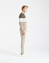 Pantaloni cargo con elastico alle caviglie
