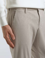 Pantaloni chino in velluto