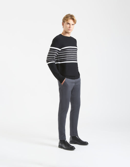 Pantaloni chino  in cotone