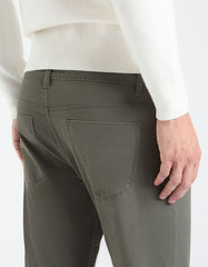 Pantaloni cinque tasche
