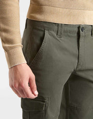 Pantaloni cargo