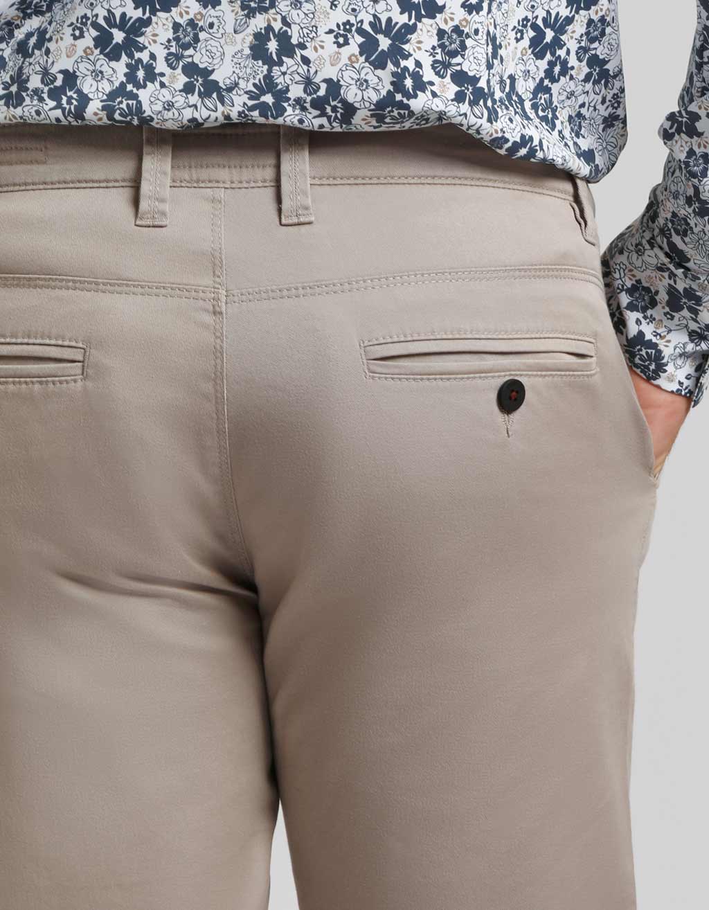 Pantalone chino in cotone|Colore:Sabbia