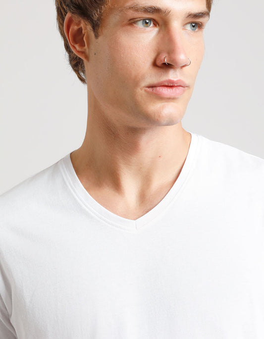 V-neck T-shirt