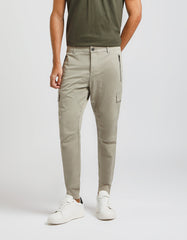 Cargo trousers with elastic at the ankles
