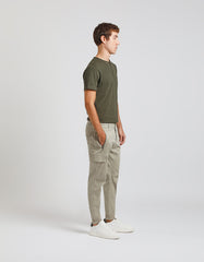 Cargo trousers with elastic at the ankles