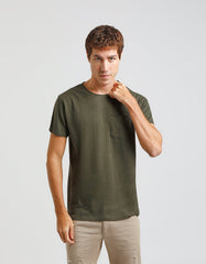 T-shirt with pocket