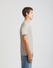 T-shirt con scollo a V