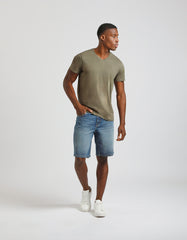 T-shirt con scollo a V