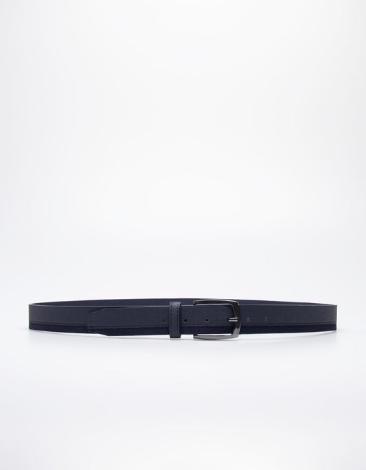 Belt with suede insert