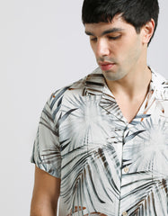 Patterned viscose half sleeve shirt