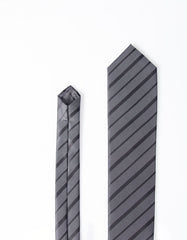 Tie with stripes