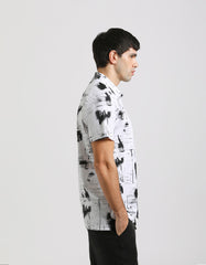 Stretch fabric half sleeve shirt with patterned