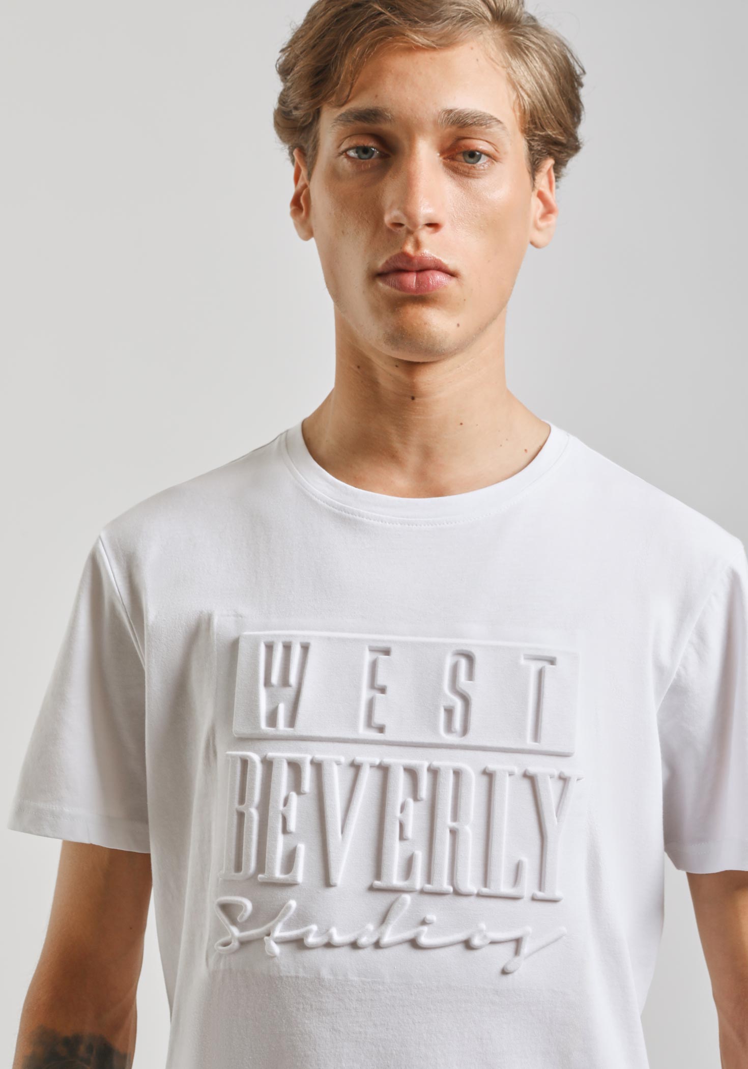 T-shirt con stampa a rilievo |Colore:Bianco