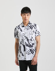 Stretch fabric half sleeve shirt with patterned