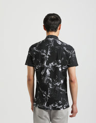 Stretch fabric half sleeve shirt with patterned