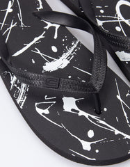 Infradito con stampa|Colore:Nero