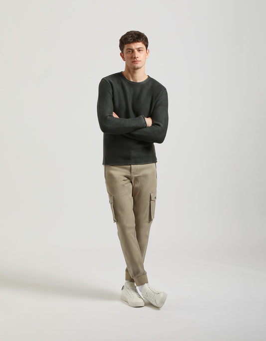 Cargo Trouser with elastic at the ankles
