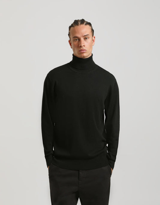 Turtleneck sweater in viscose blend