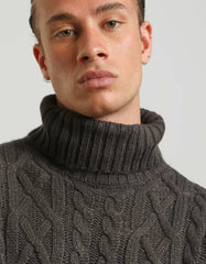 Turtle neck sweater