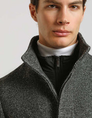 Mock neck coat with patterned