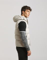 Hooded padded sleeve