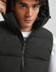 Hooded padded sleeve