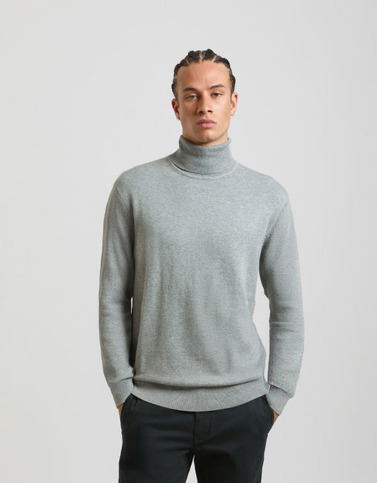 Turtleneck sweater in viscose blend