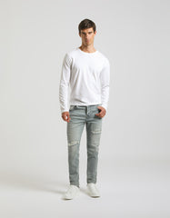 Skinny fit jeans with rips