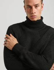 Turtle neck sweater