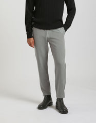 Jogger with drawstring