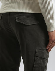 Pantaloni cargo con elastico alle caviglie