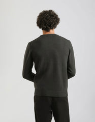 Maglia girocollo intrecciata