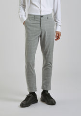 Pantaloni chino con fantasia a quadri|Colore:Grigio
