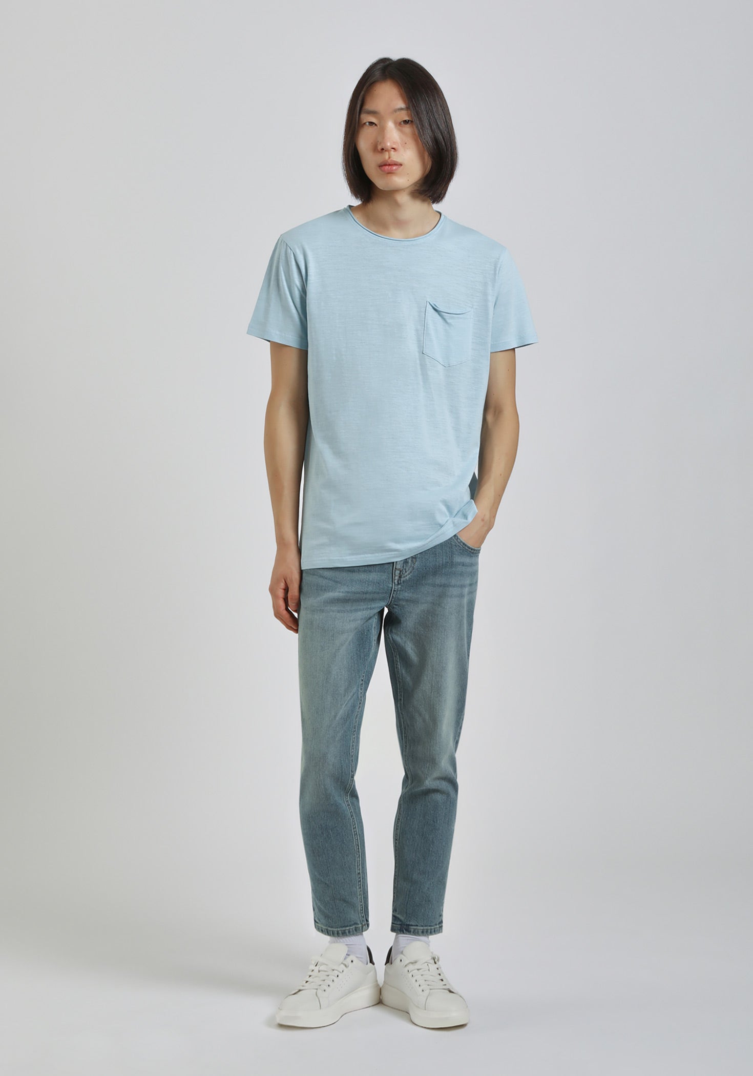 T-shirt con taschino|Colore:Cielo