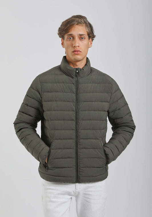 Giubbotto imbottito con collo lupetto|Colore:Militare